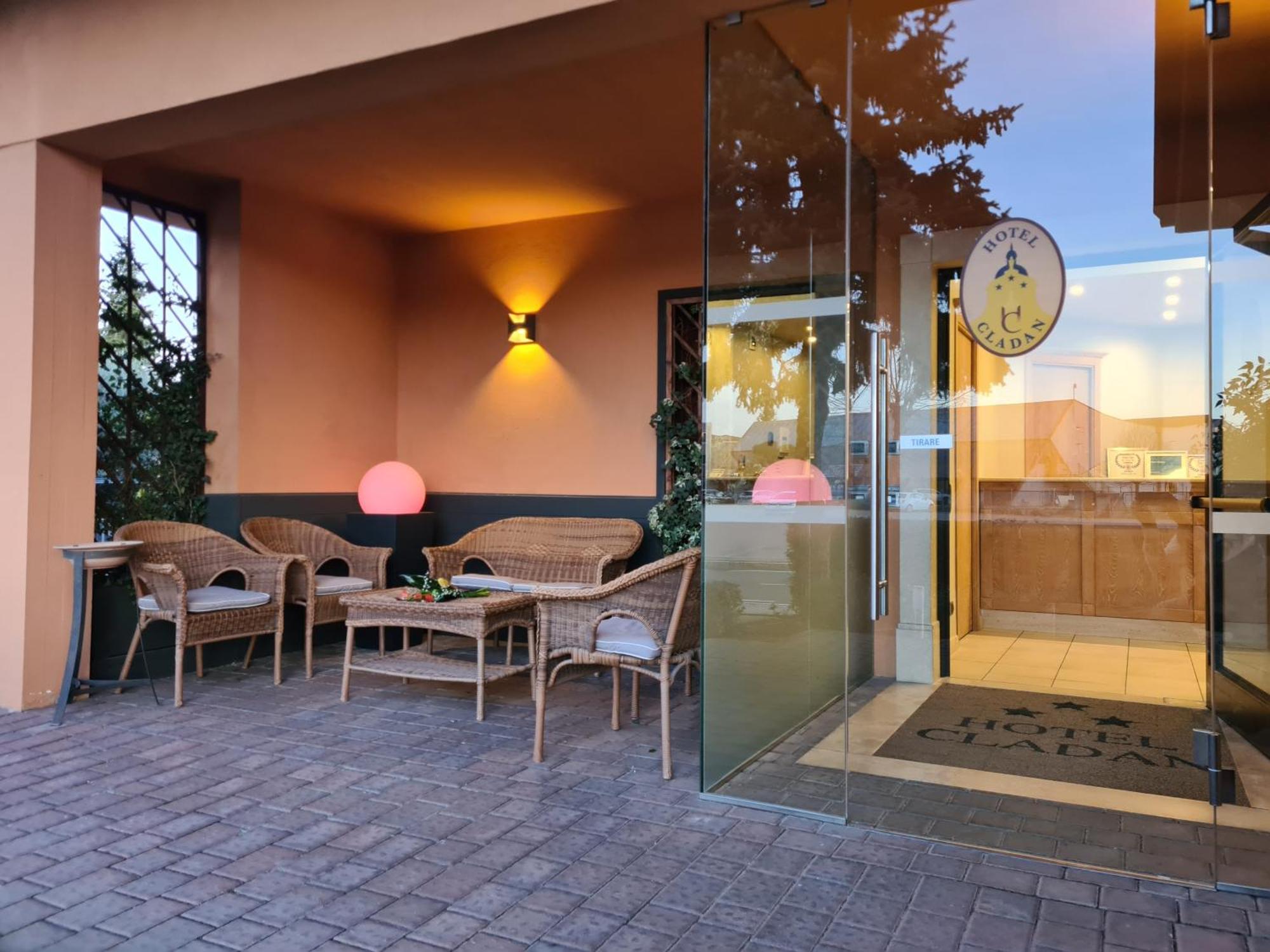 Hotel Cladan Assisi Exterior photo